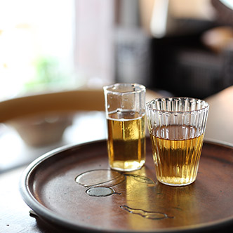 谷口 嘉 / 七角グラス 細