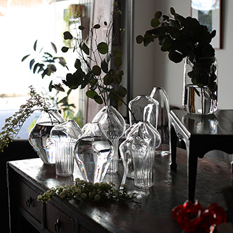 谷口 嘉 / 花器 九角