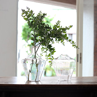 谷口 嘉 / 花器 十角